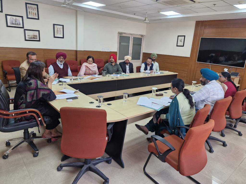 Additional Deputy Commissioner holds quarterly meeting of District Sainik Board